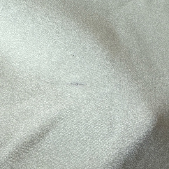 Lane Bryant Blouse sz 14/16 cream color w/lace bell sleeves small mark on front - Picture 3 of 6